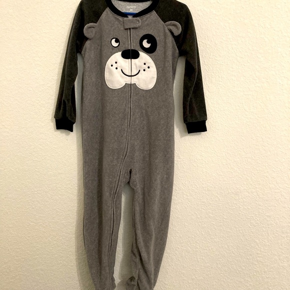 Carters footie- nightwear for little boy/girl - Picture 1 of 4